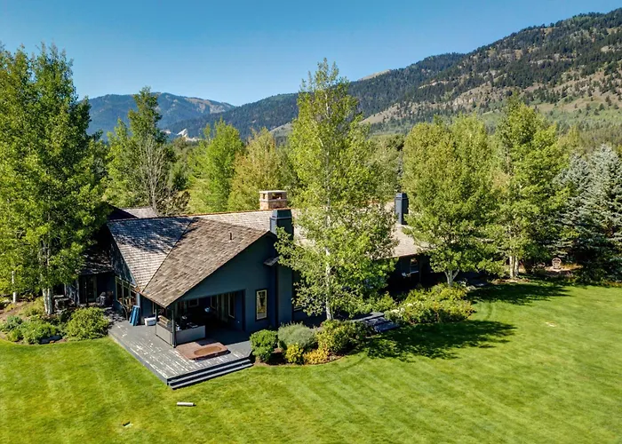 Holiday home Abode At Open Meadows *