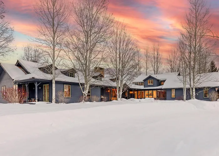 Abode At Open Meadows Holiday home Wilson